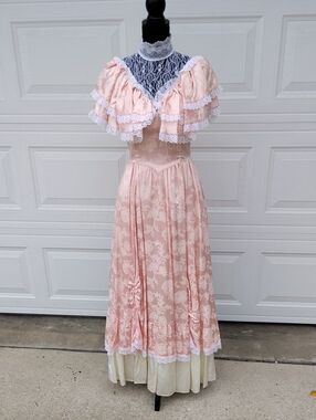 Vintage Gunne Sax Jessica McClintock High Neck Lace Pink Peasant Praire Dress
